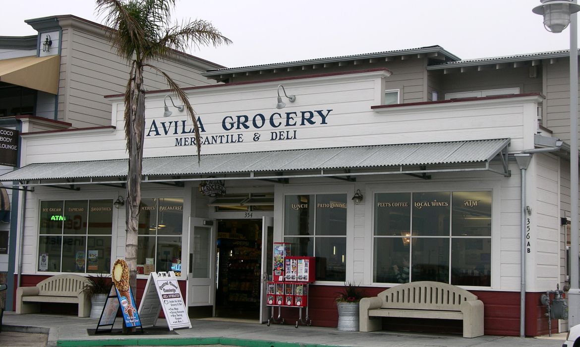 wp_com_retail_avilagrocery_02_33f283e61c6b92f5e07553e8c98f545a.JPG