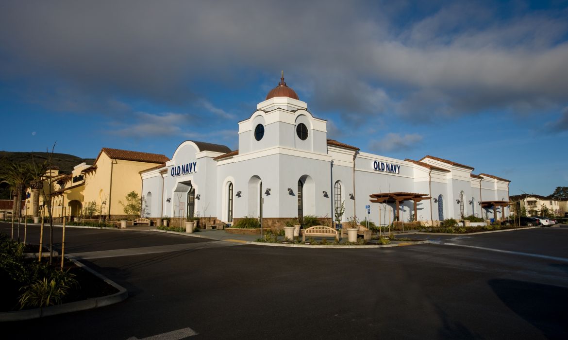irish-hills-plaza2.jpg